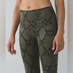 Lululemon Wunder Under Crop - High Rise *Full On Luon